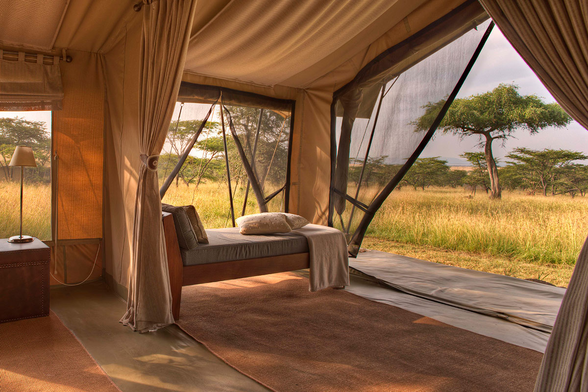 Midrange lodges in Masai mara on Kenya wildlife safari holiday
